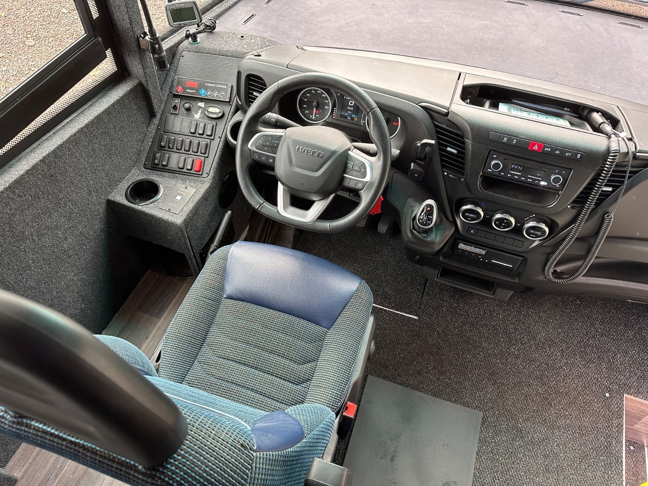 Iveco RAPIDO 70c21 (Garantie 06.2027*Motor neu 09.25) - Минибус, Патничко комбе: слика 5 Iveco RAPIDO 70c21 (Garantie 06.2027*Motor neu 09.25) - Минибус, Патничко комбе: слика 5