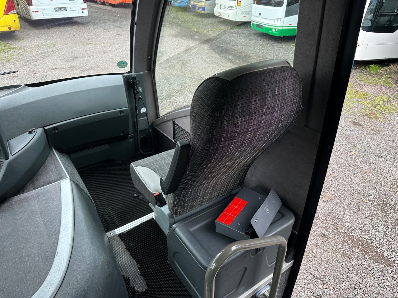 Минибус, Патничко комбе Mercedes-Benz Atego Unvi (DE*Klima*35 Sitze) O350 K/ Tourino: слика 15