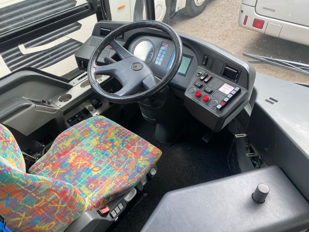 Mercedes-Benz O 530 Citaro LE (Euro 5) Mercedes-Benz O 530 Citaro LE (Euro 5) - Градски автобус: слика 4 Mercedes-Benz O 530 Citaro LE (Euro 5) Mercedes-Benz O 530 Citaro LE (Euro 5) - Градски автобус: слика 4