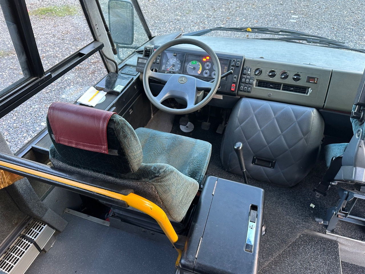 Mercedes-Benz O815 D Teamstar Auwärter (AC*7,49 t) - Минибус, Патничко комбе: слика 3 Mercedes-Benz O815 D Teamstar Auwärter (AC*7,49 t) - Минибус, Патничко комбе: слика 3