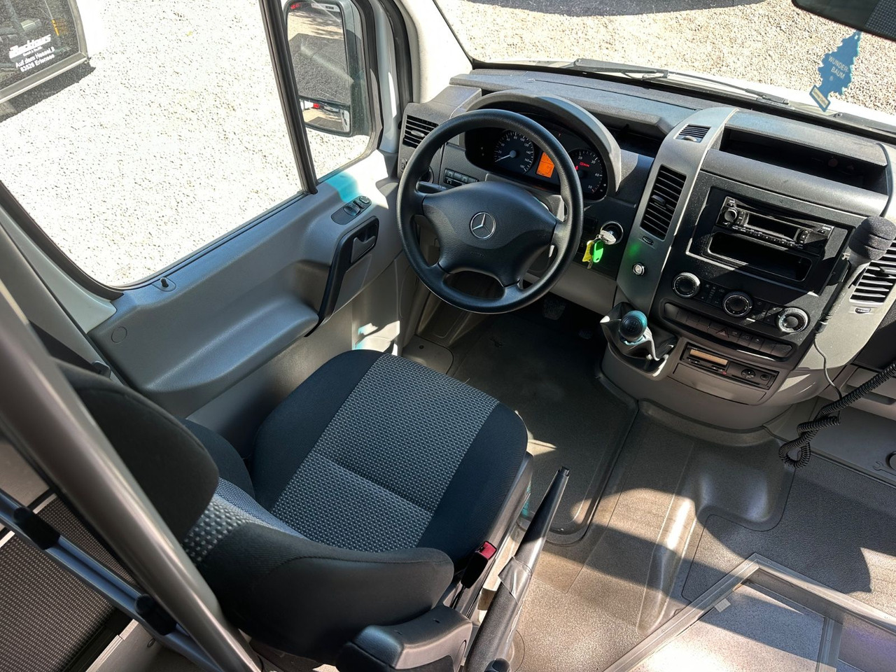Mercedes-Benz Sprinter 516 CDi (DE*Klima*24 Sitze) - Минибус, Патничко комбе: слика 4 Mercedes-Benz Sprinter 516 CDi (DE*Klima*24 Sitze) - Минибус, Патничко комбе: слика 4