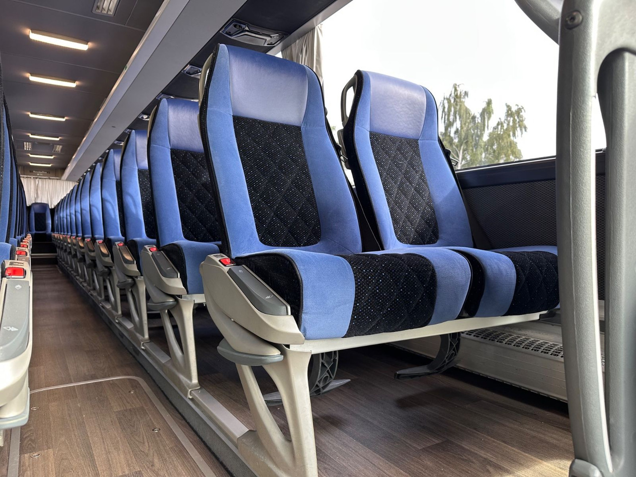 Mercedes-Benz Tourismo E 16 RHD-M/2A (wenig Km*TOP*61 Sitze) - Патнички вагон автобус: слика 5 Mercedes-Benz Tourismo E 16 RHD-M/2A (wenig Km*TOP*61 Sitze) - Патнички вагон автобус: слика 5
