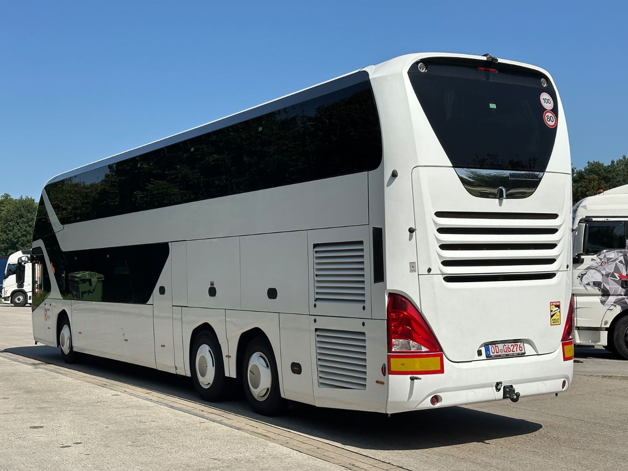 Neoplan P06 Skyliner L (83 Sitze*TOP*Motor Neu*Panorama) - Двокатен автобус: слика 3 Neoplan P06 Skyliner L (83 Sitze*TOP*Motor Neu*Panorama) - Двокатен автобус: слика 3