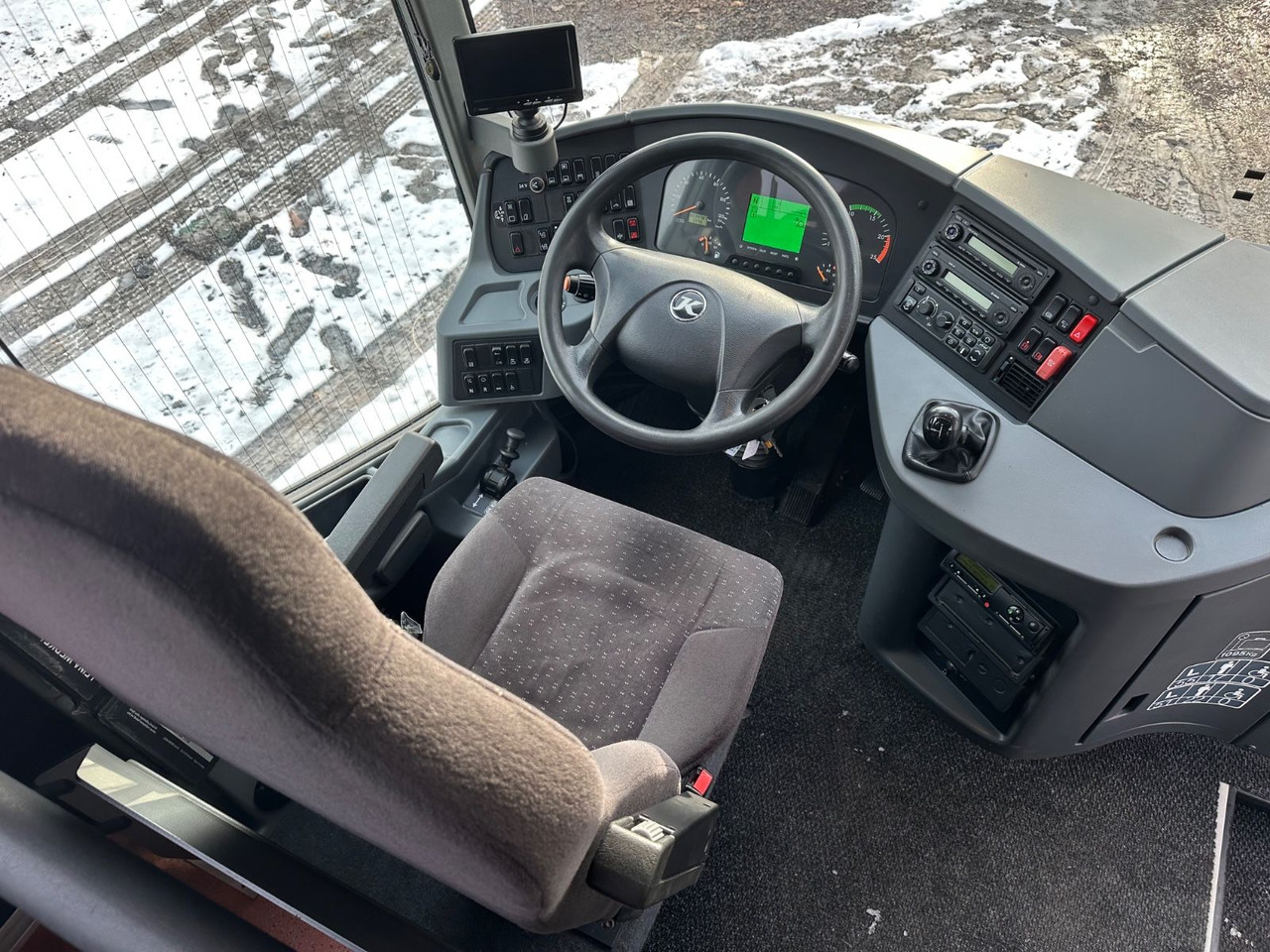 Setra 415 UL-GT (58 Sitze*TOP) - Приградски автобус: слика 4 Setra 415 UL-GT (58 Sitze*TOP) - Приградски автобус: слика 4