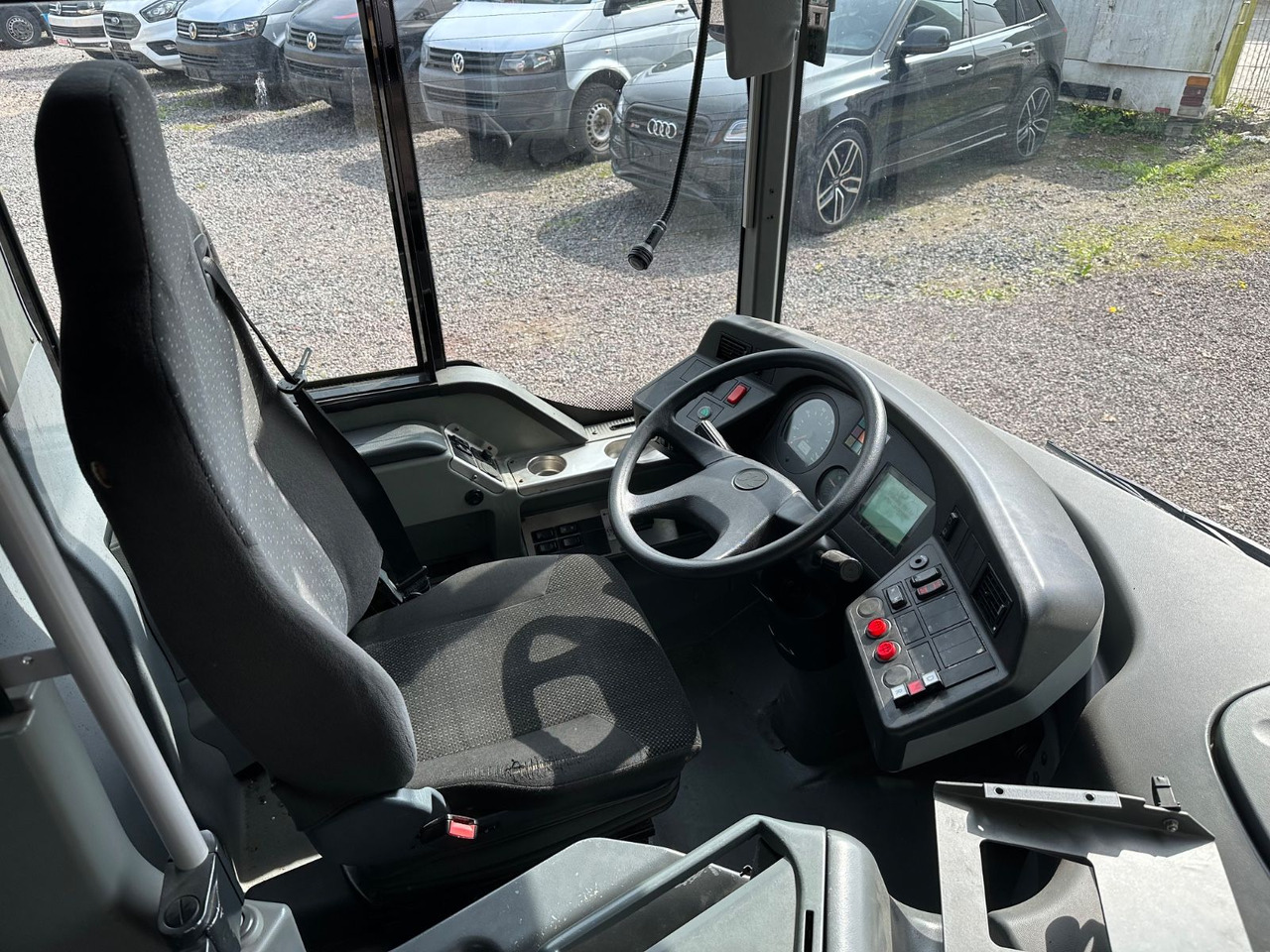Setra S 415 NF (Klima*Euro 5) - Градски автобус: слика 5 Setra S 415 NF (Klima*Euro 5) - Градски автобус: слика 5