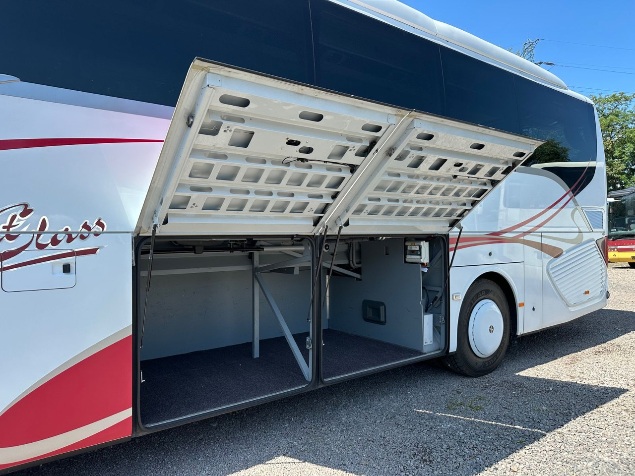 Setra S 511 HD (Küche*WC*DE-Bus*38 Sitze) - Патнички вагон автобус: слика 4 Setra S 511 HD (Küche*WC*DE-Bus*38 Sitze) - Патнички вагон автобус: слика 4