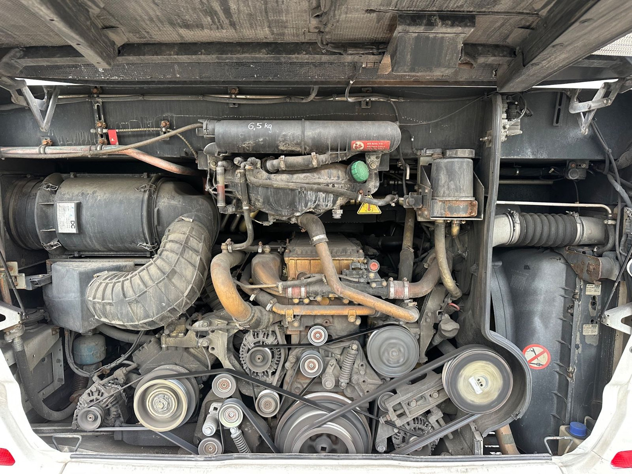 Setra S 516 HD/2A (Heck WC+Küche*DE-Bus) - Патнички вагон автобус: слика 3 Setra S 516 HD/2A (Heck WC+Küche*DE-Bus) - Патнички вагон автобус: слика 3