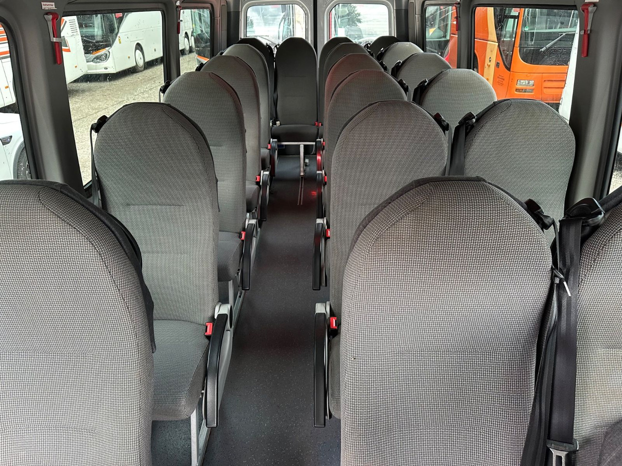 Лизинг на Volkswagen Crafter (Klima*TOP) Sprinter 516 CDi Volkswagen Crafter (Klima*TOP) Sprinter 516 CDi: слика 6 Лизинг на Volkswagen Crafter (Klima*TOP) Sprinter 516 CDi Volkswagen Crafter (Klima*TOP) Sprinter 516 CDi: слика 6