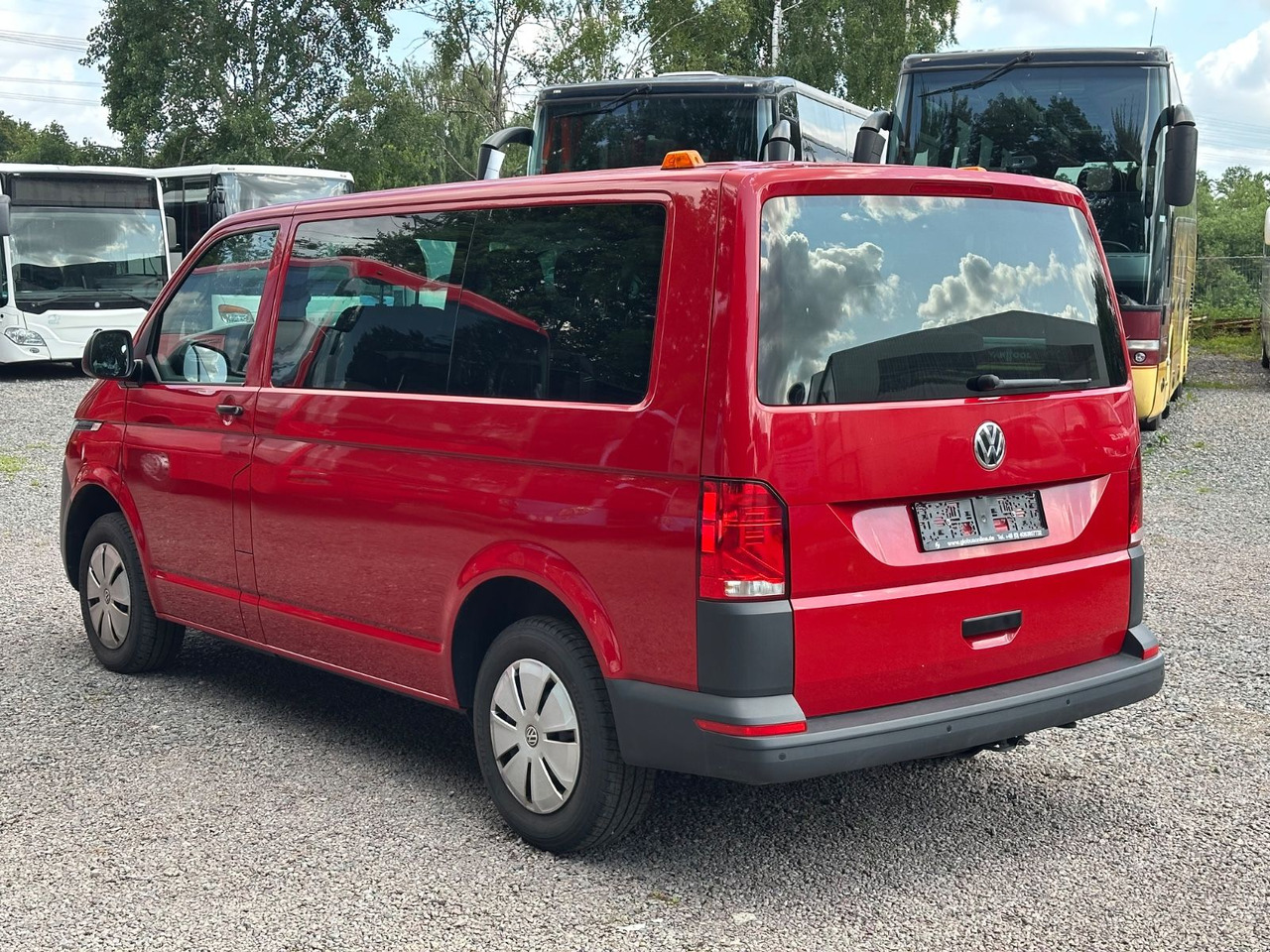 Volkswagen T6 Kombi (PDC Hi*ACC*StandHz*9 Sitzer*AC) - Патничко комбе: слика 2 Volkswagen T6 Kombi (PDC Hi*ACC*StandHz*9 Sitzer*AC) - Патничко комбе: слика 2