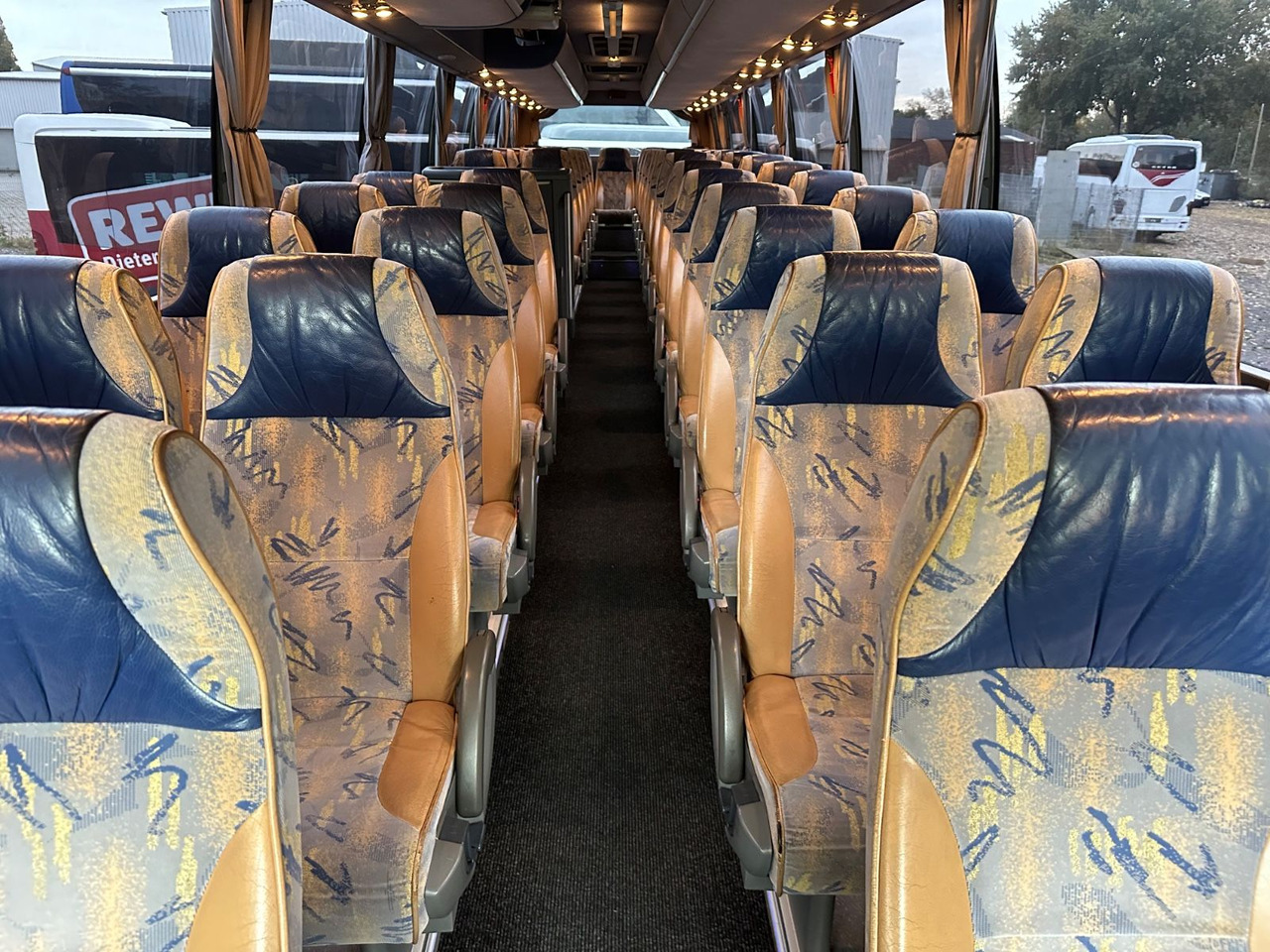 Лизинг на Volvo 9700 HD 6x2 Euro 5(9900*416 HD*Tourismo RHD-M) Volvo 9700 HD 6x2 Euro 5(9900*416 HD*Tourismo RHD-M): слика 15 Лизинг на Volvo 9700 HD 6x2 Euro 5(9900*416 HD*Tourismo RHD-M) Volvo 9700 HD 6x2 Euro 5(9900*416 HD*Tourismo RHD-M): слика 15