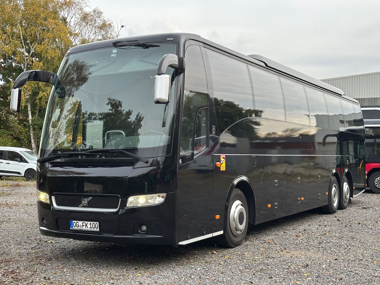 Volvo 9700 HD 6x2 Euro 5(9900*416 HD*Tourismo RHD-M) - Патнички вагон автобус: слика 1 Volvo 9700 HD 6x2 Euro 5(9900*416 HD*Tourismo RHD-M) - Патнички вагон автобус: слика 1