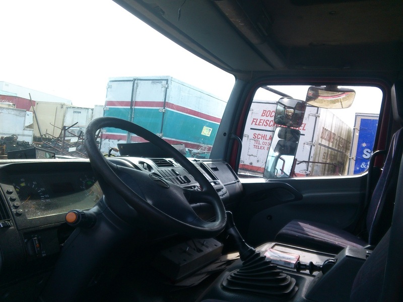 MERCEDES BENZ ATEGO 1823 1828 2528 - Кабина: слика 5 MERCEDES BENZ ATEGO 1823 1828 2528 - Кабина: слика 5