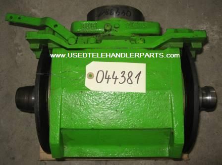 MERLO DIFFERENTIAL GEAR REAR AXLE FOR MULTIFARMER === DIFFERENTIAL HINT. ACHSE FUR MULTIFARMER Nr. 044381 /065359/ - Диференцијален запчаник на брзина за Телескопски ракувач: слика 1 MERLO DIFFERENTIAL GEAR REAR AXLE FOR MULTIFARMER === DIFFERENTIAL HINT. ACHSE FUR MULTIFARMER Nr. 044381 /065359/ - Диференцијален запчаник на брзина за Телескопски ракувач: слика 1